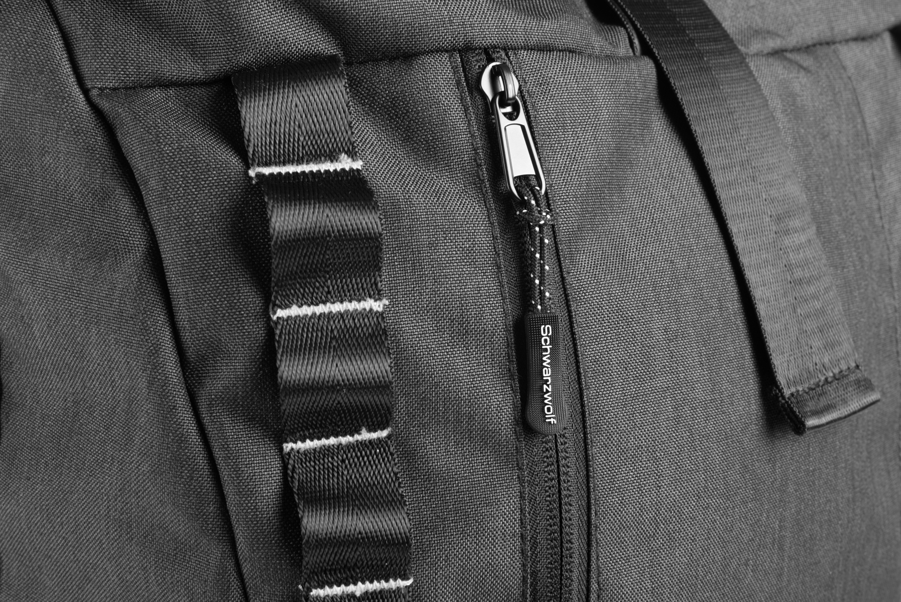 Rolltop seljakott ELBERT Schwarzwolf