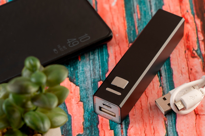 Metallist energiapank PORT HOPE 2200mAh
